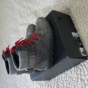 Sorel Harlow Conquest in Quarry, Size 8.5